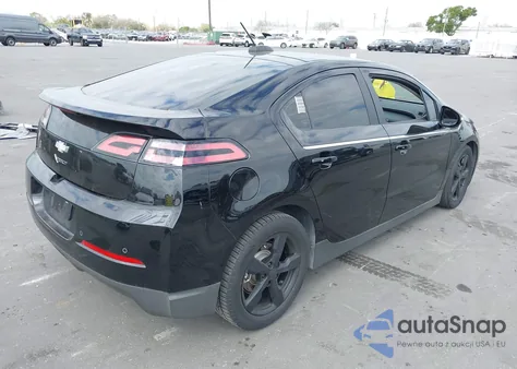 2015 Chevrolet Volt z USA, uszkodzony, nr VIN 1G1RD6E44FU115687